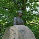 PL Turek Pilsudski Monument 19